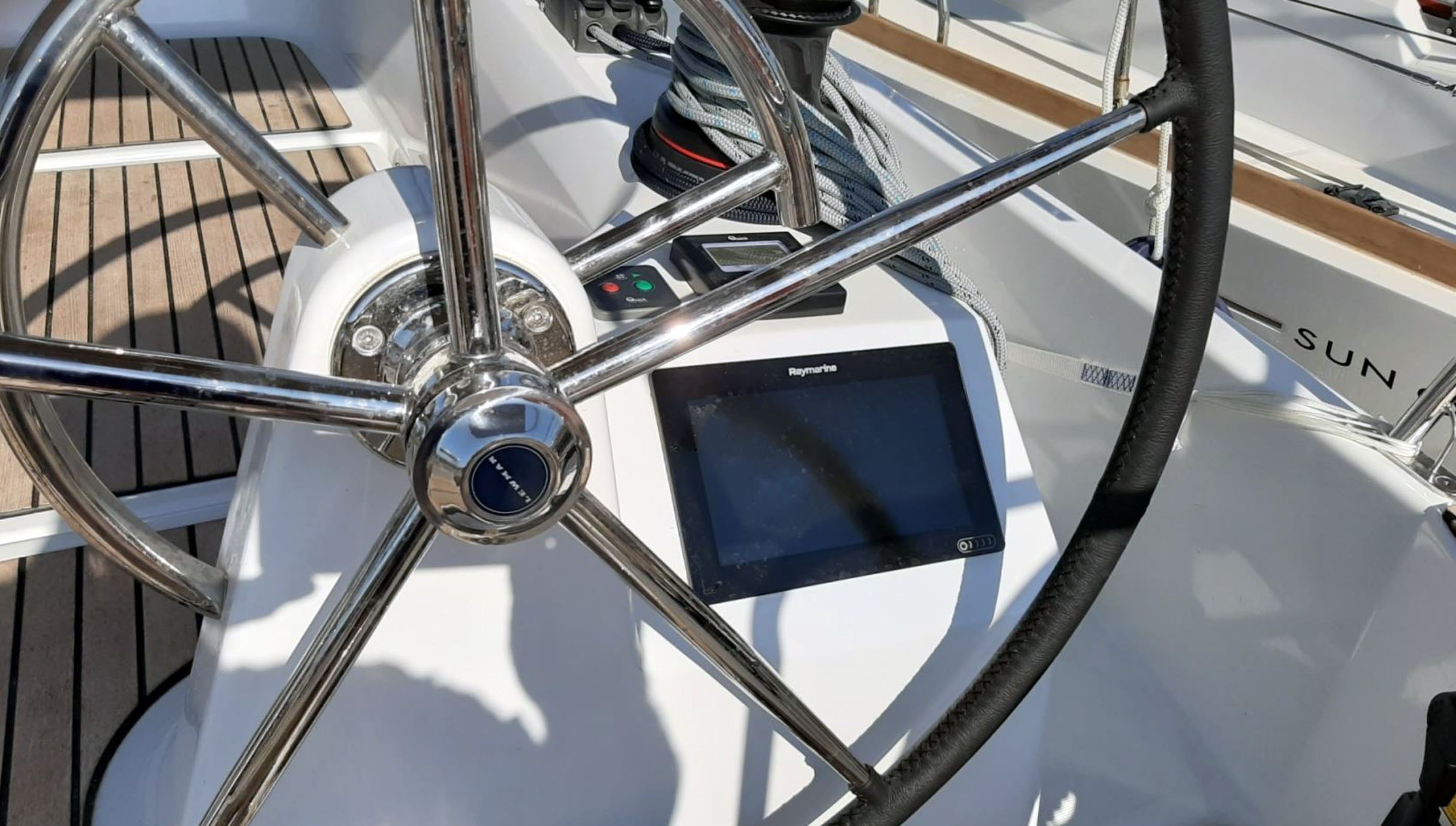 Sun Odyssey 410 (3 cab.) — photo 5