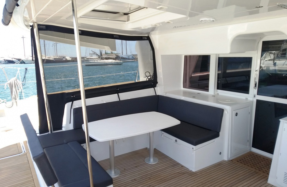 Lagoon 450 Fly — photo 6
