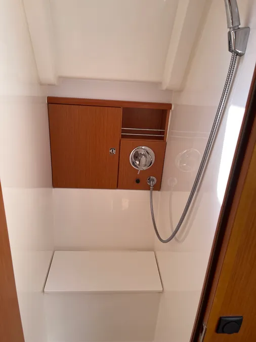 Bavaria Cruiser 51 (5 cab.) — photo 20