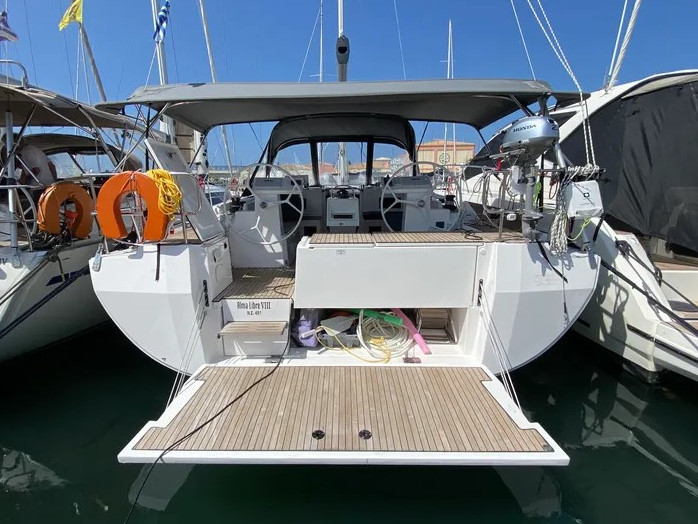 Bavaria C45 Holiday (5 cab.) — photo 1