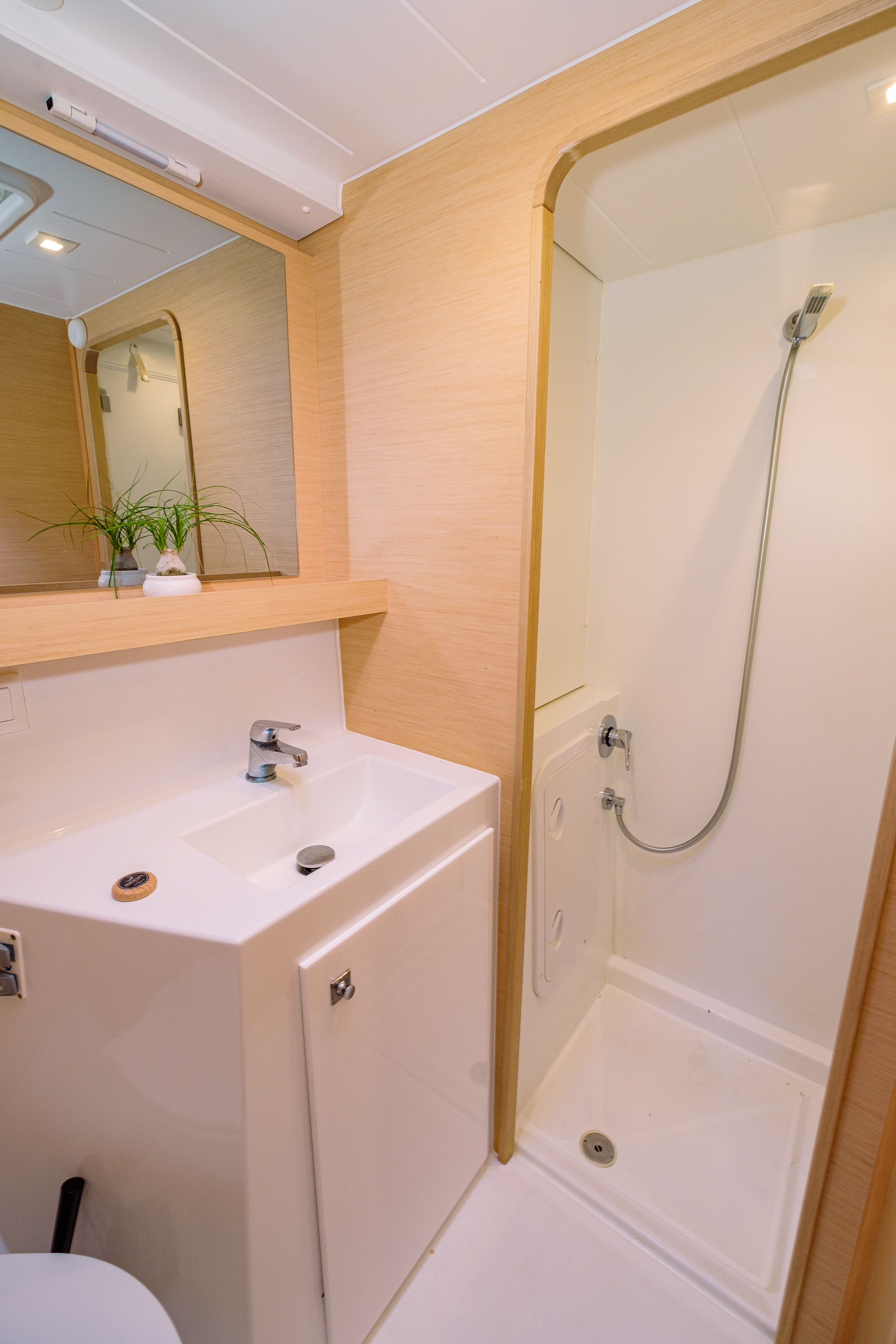 Lagoon 42 & GEN — photo 26