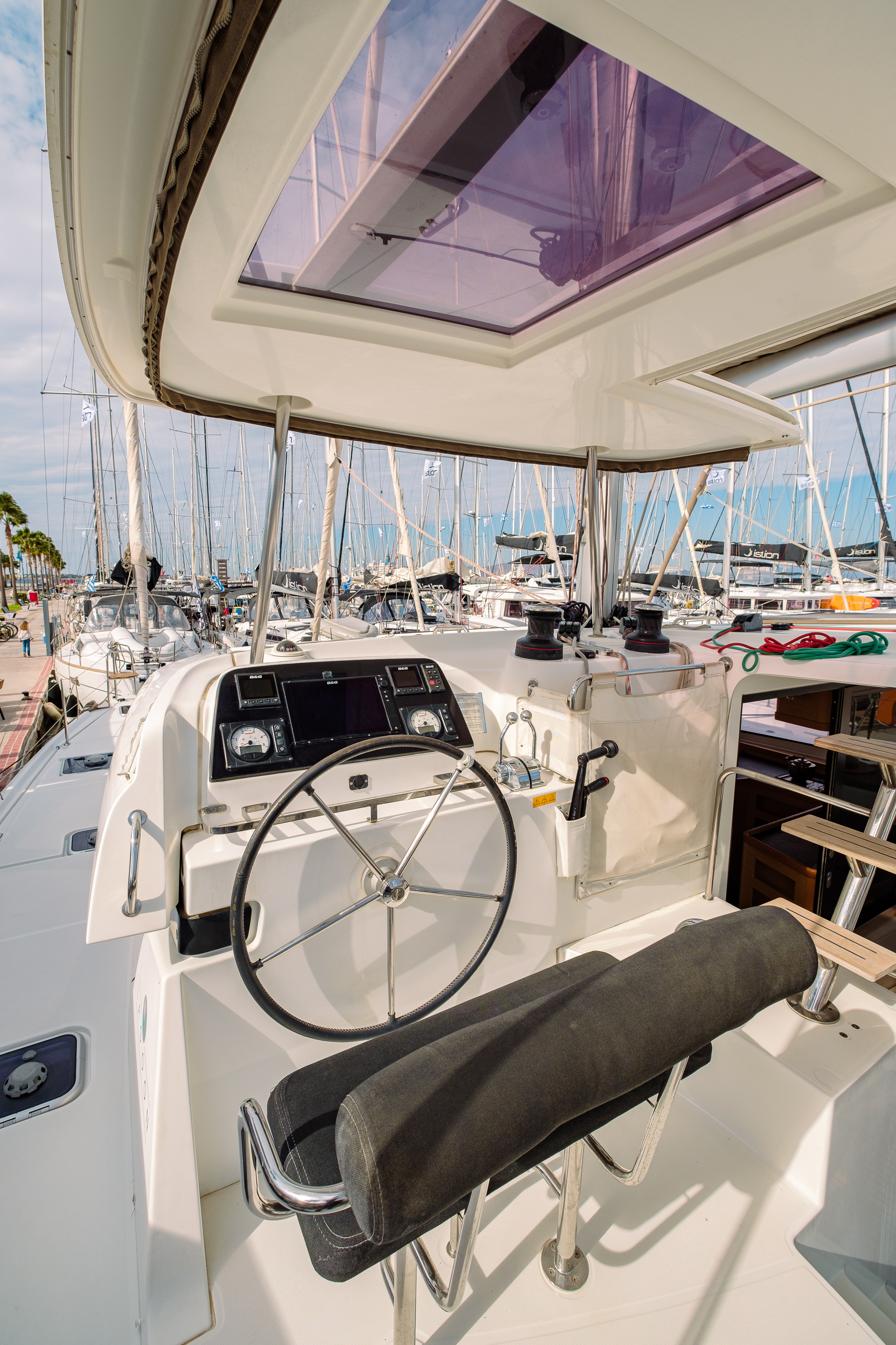 Lagoon 42 & GEN — photo 13