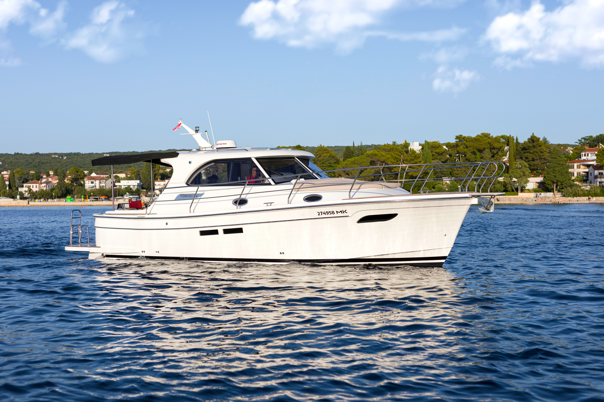 Adriana 36 — photo 12