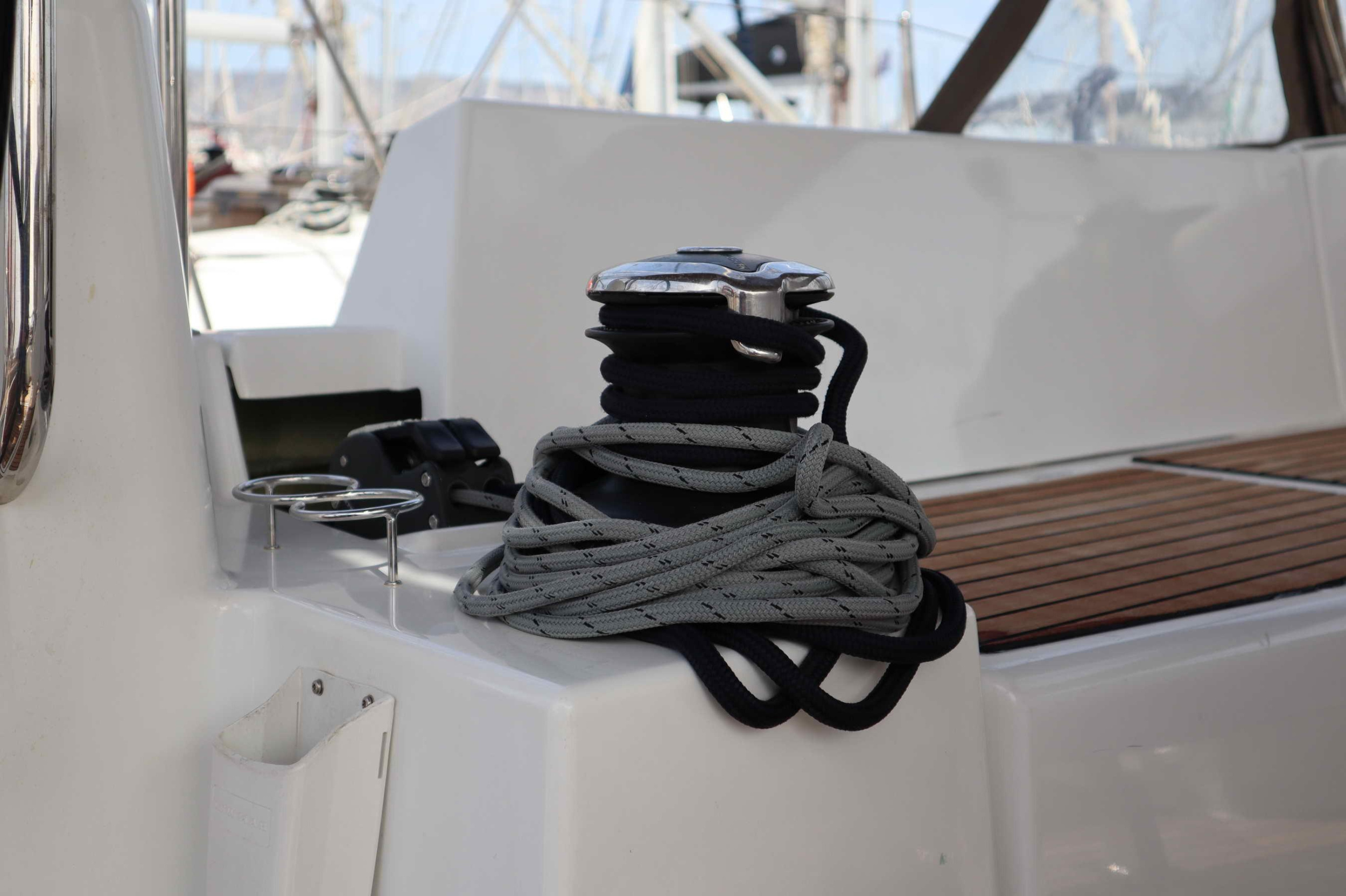 Sun Odyssey 440 (4 cab.) — photo 30