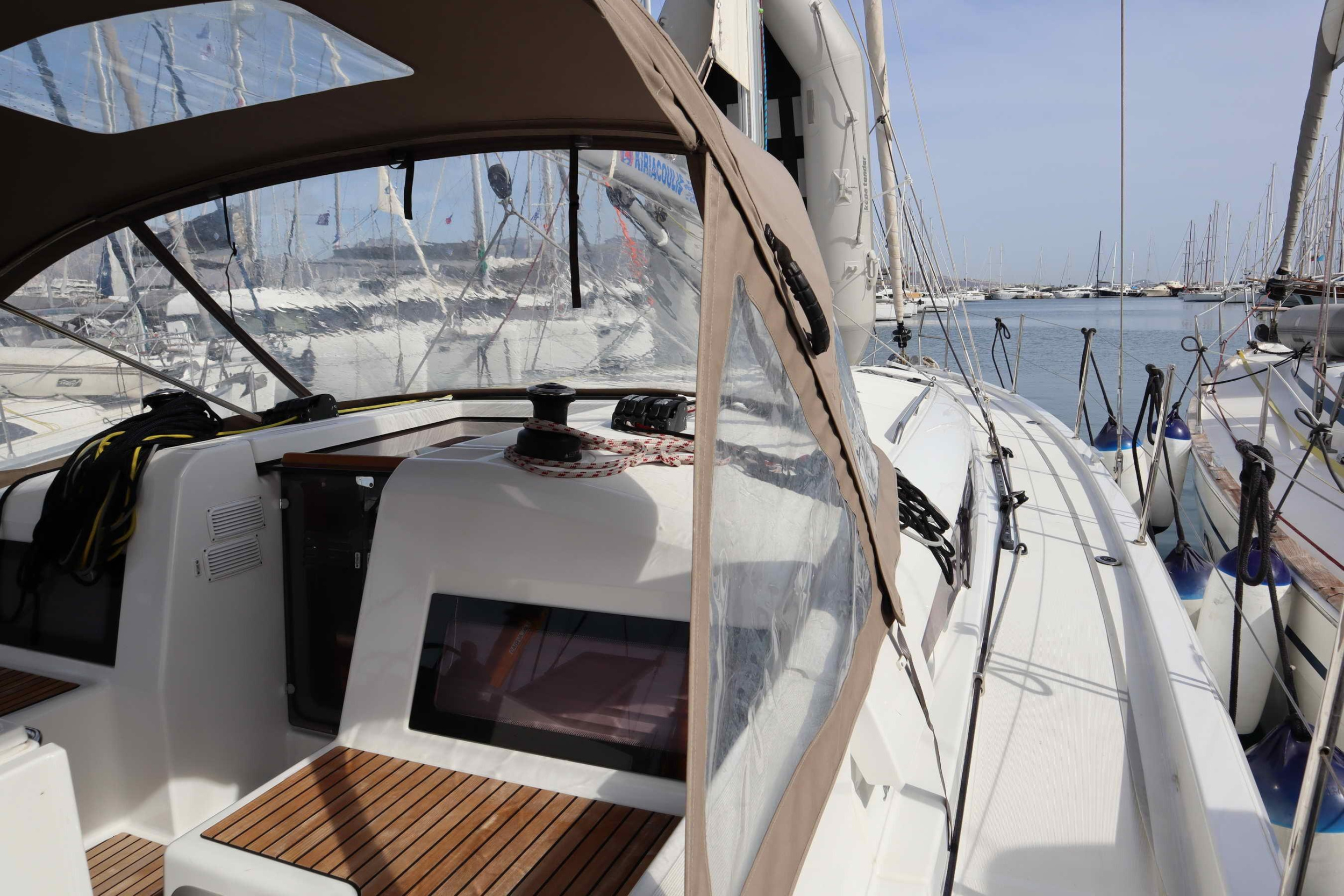 Sun Odyssey 440 (4 cab.) — photo 6