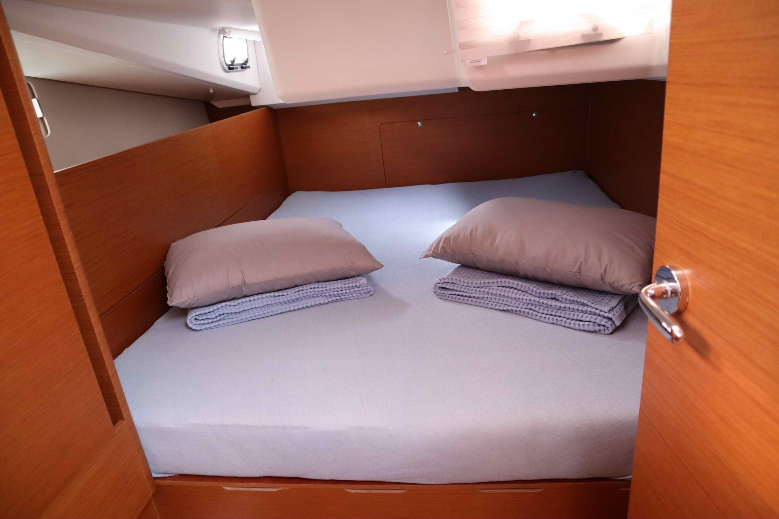 Sun Odyssey 440 (4 cab.) — photo 19