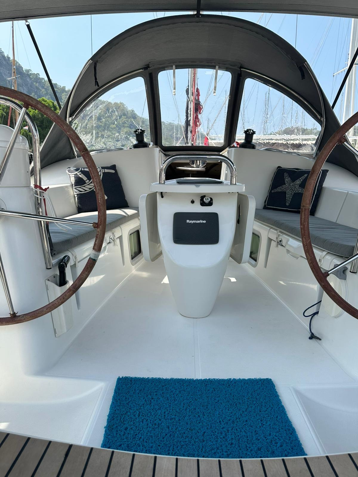 Sun Odyssey 39i — photo 11