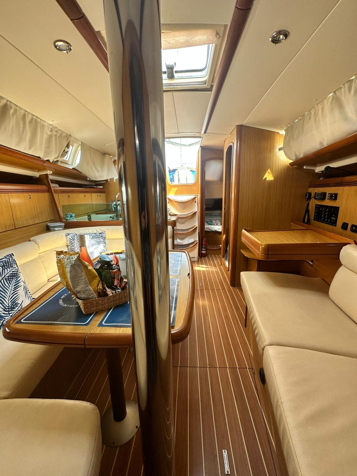 Sun Odyssey 39i — photo 10