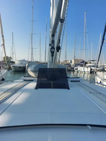 Bavaria C42 (3 cab.) — photo 25