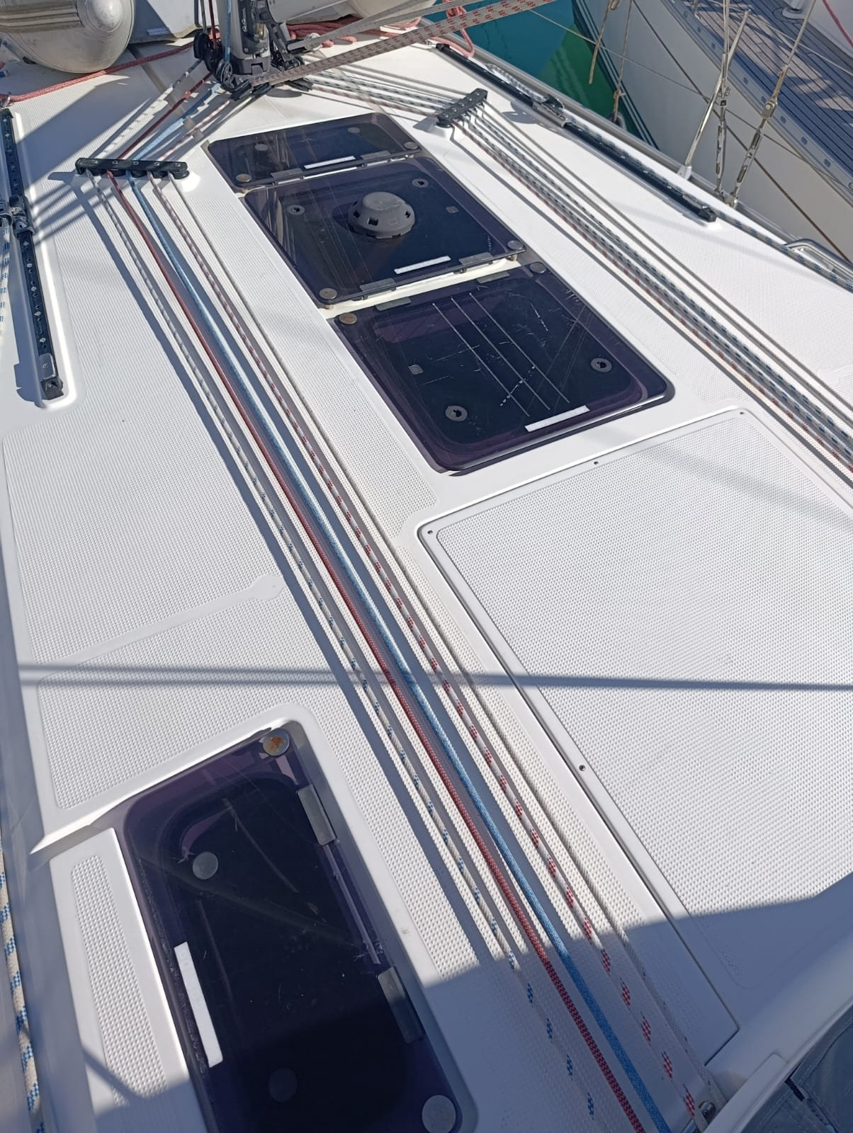 Bavaria 41 Cruiser — photo 26
