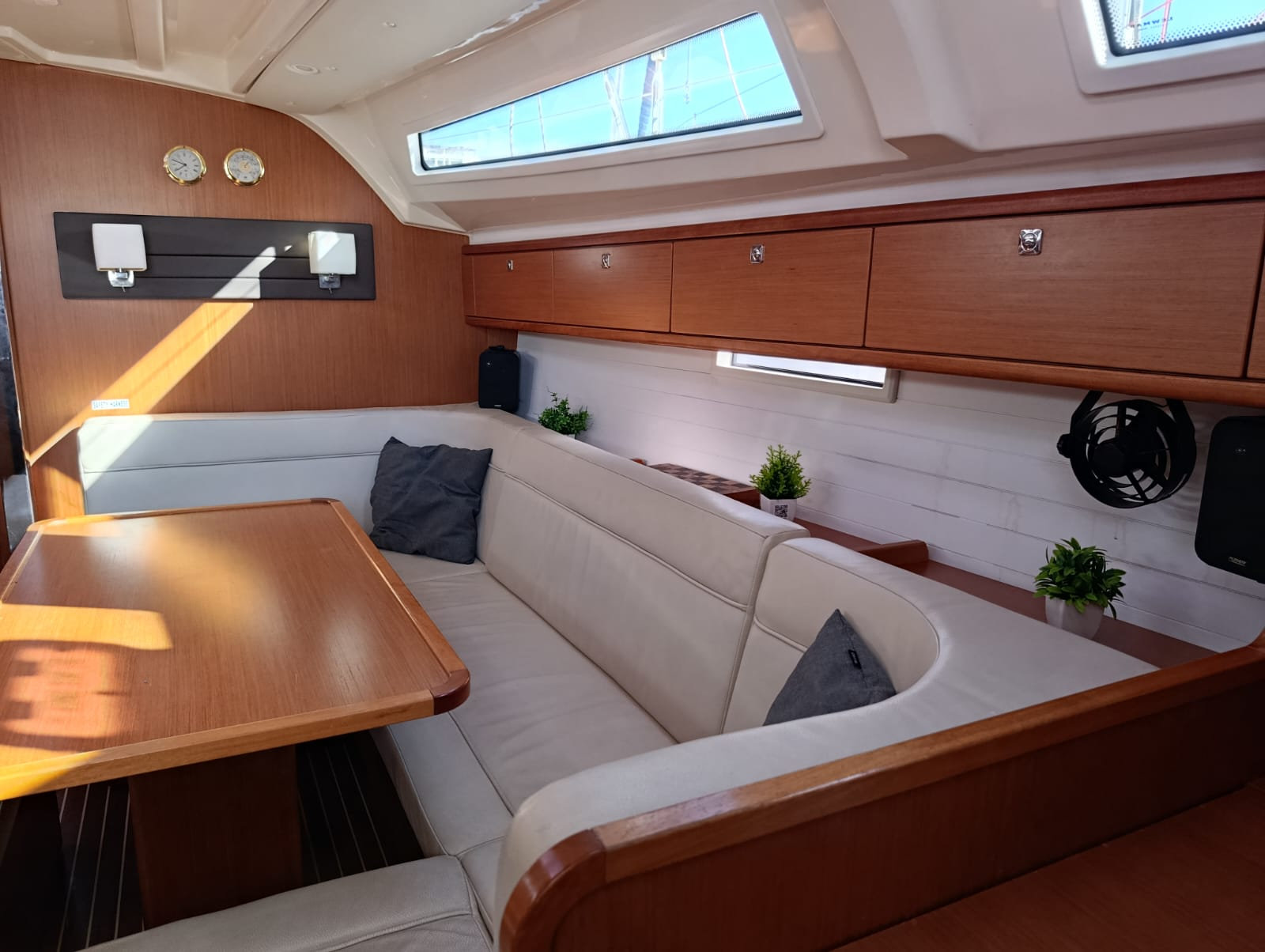Bavaria 41 Cruiser — photo 44
