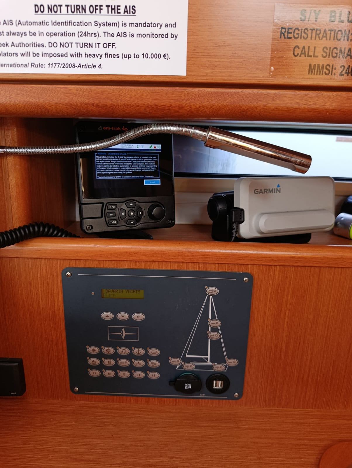 Bavaria 41 Cruiser — photo 14