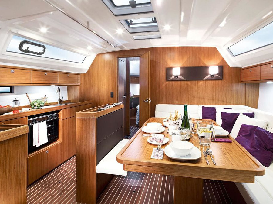 Bavaria Cruiser 46 (4 cab.) — photo 5