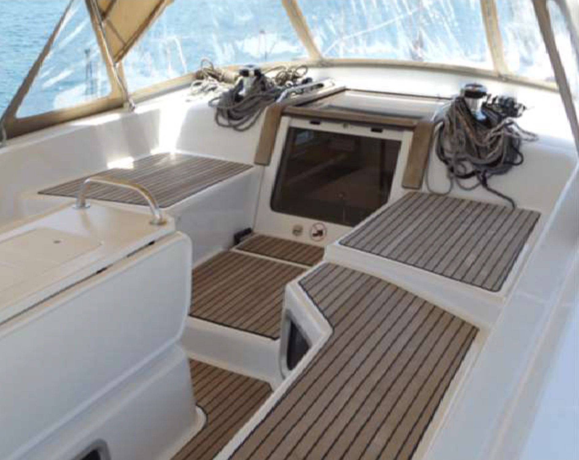 Jeanneau 53 (6 cab.) — photo 15