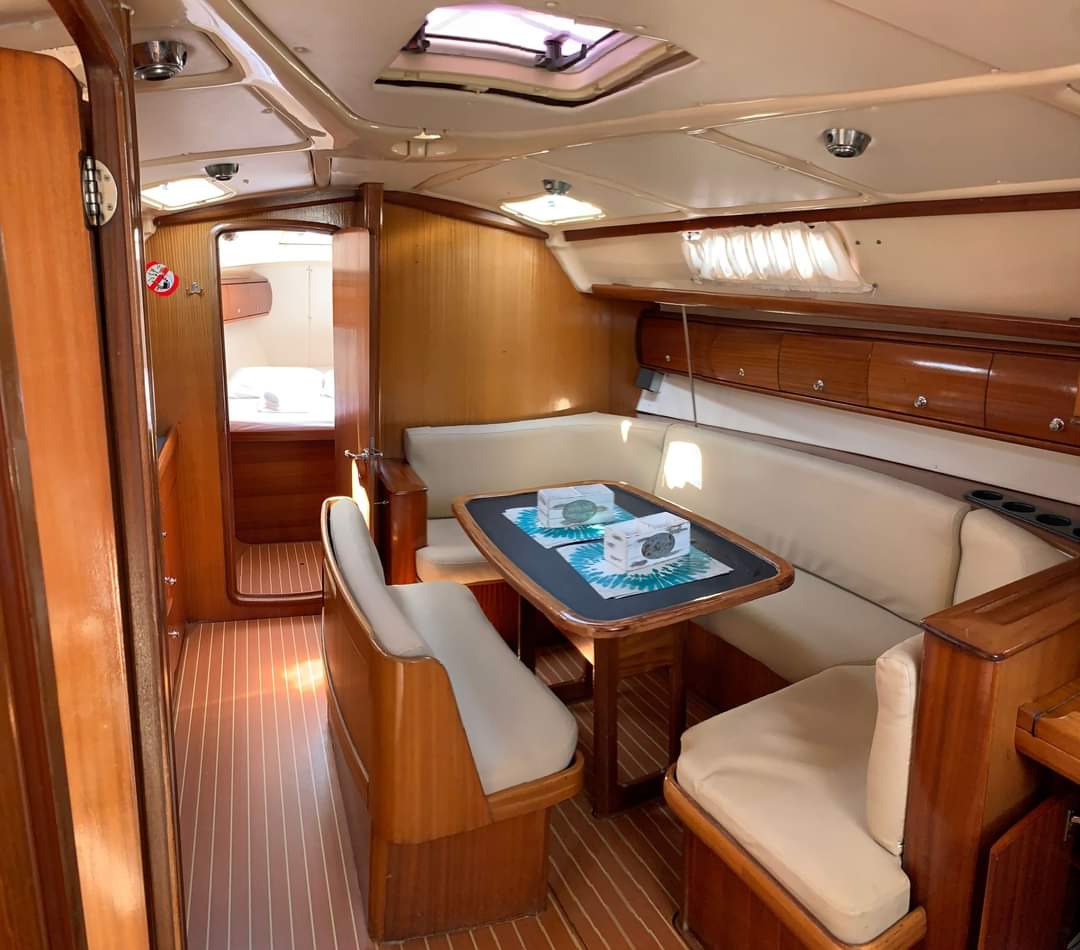 Bavaria 38 — photo 5