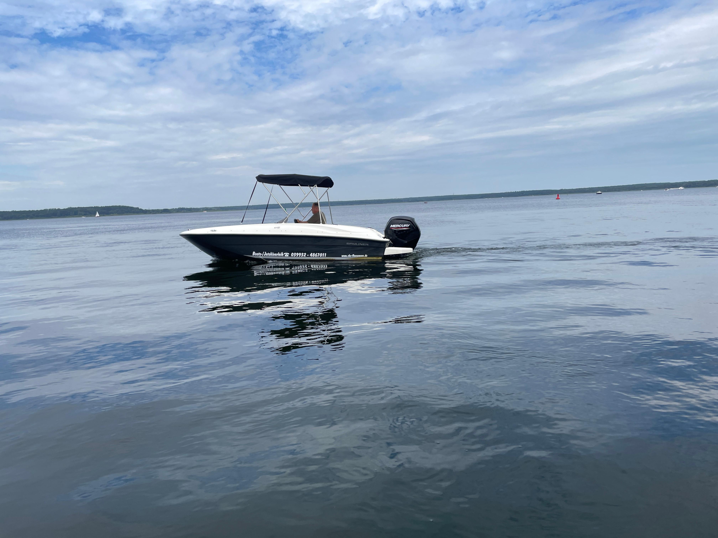 Bayliner E16 — photo 1