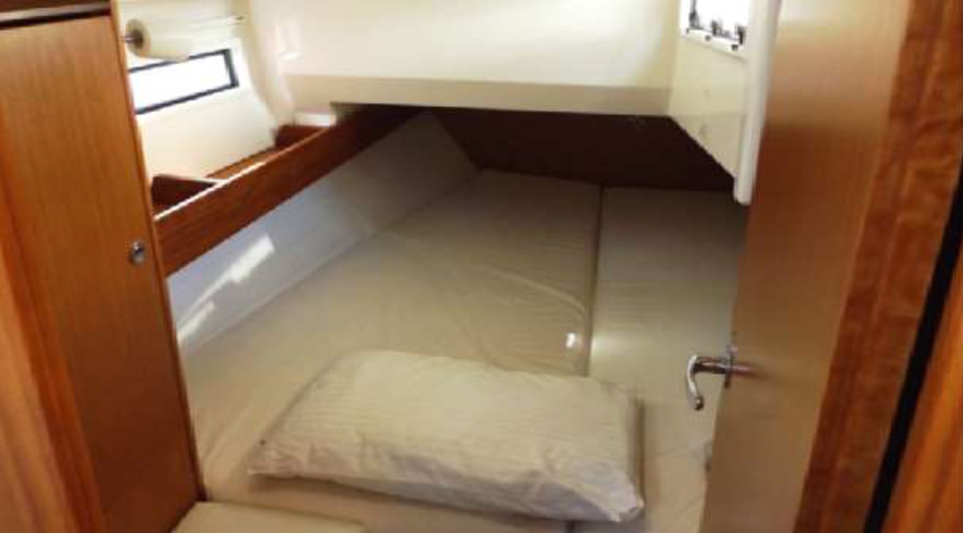 Bavaria Cruiser 36 (3 cab.) — photo 18