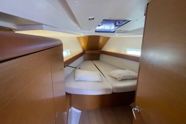 Sun Odyssey 419 (3 cab.) — photo 10