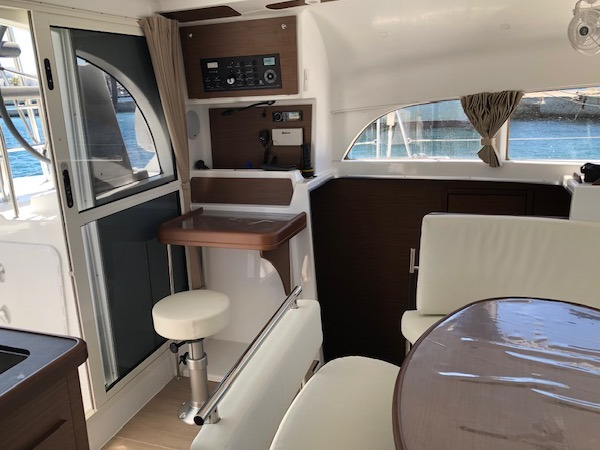 Lagoon 380 (4 cab.) — photo 15