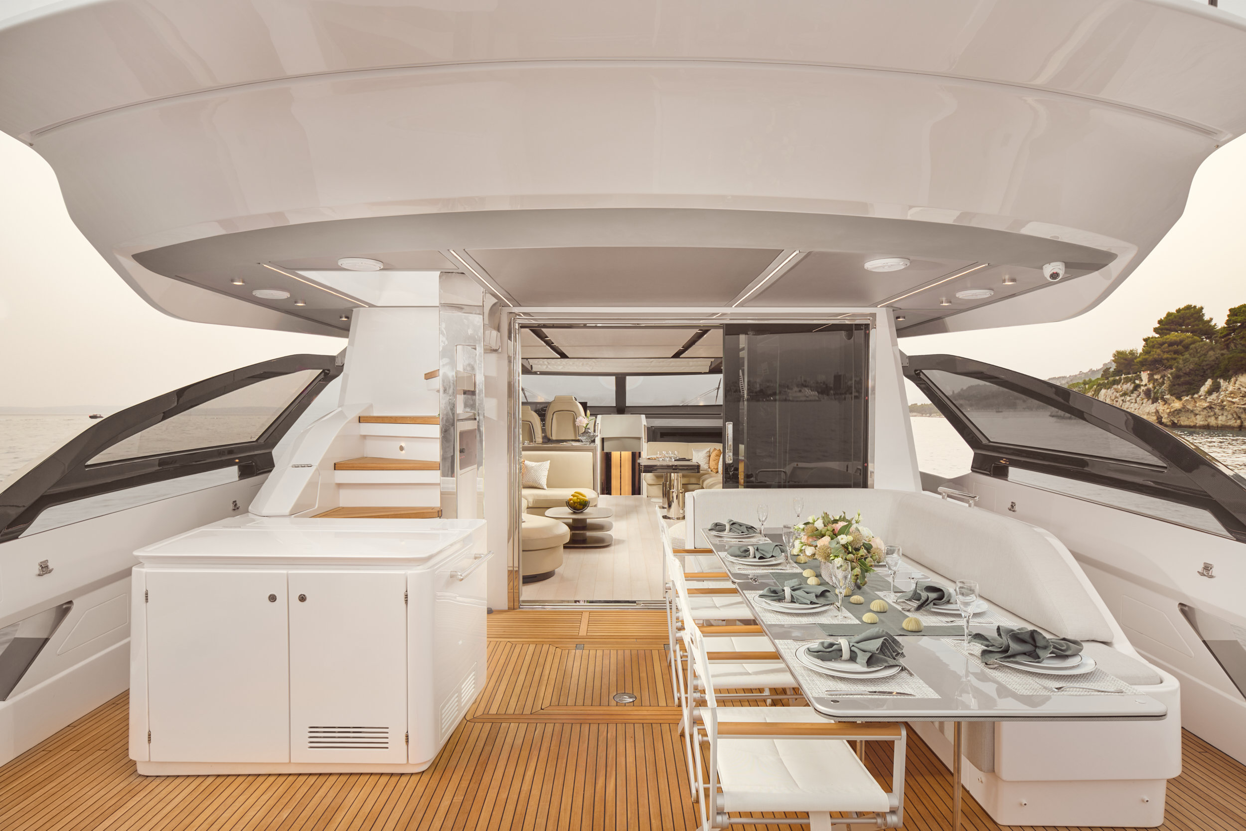 Azimut S8 — photo 24