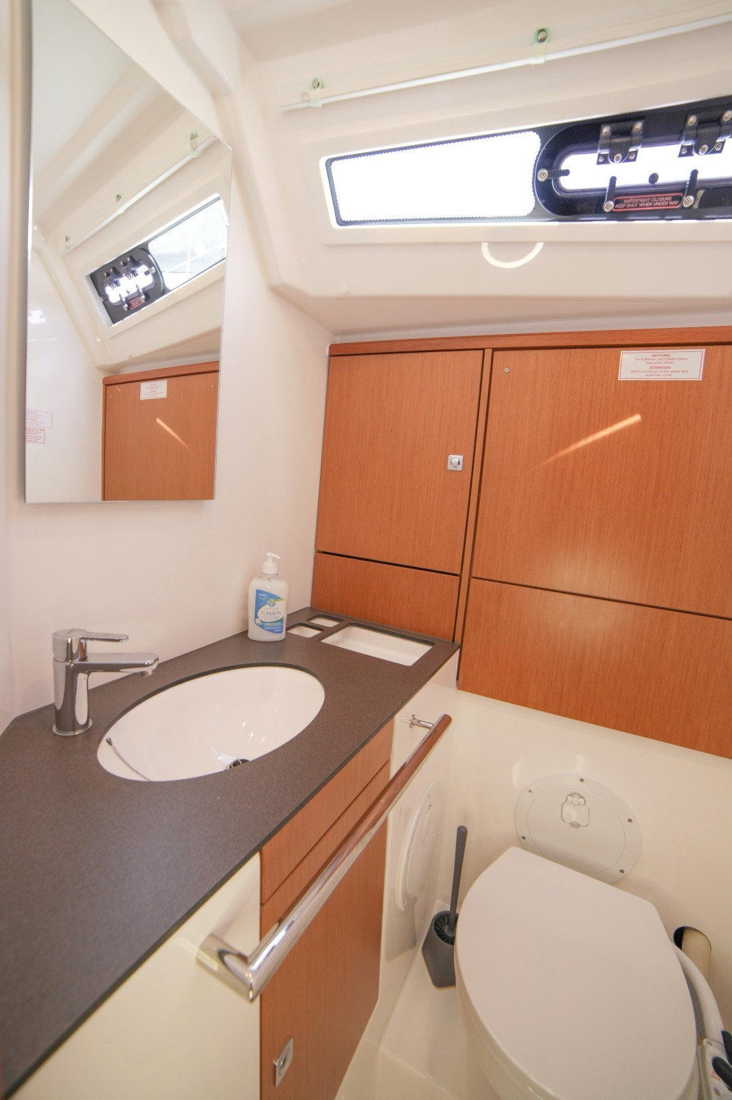 Bavaria Cruiser 46 — photo 7
