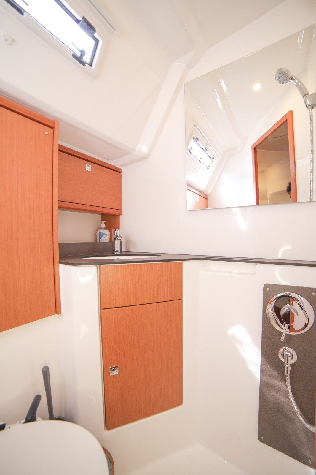 Bavaria Cruiser 46 — photo 5