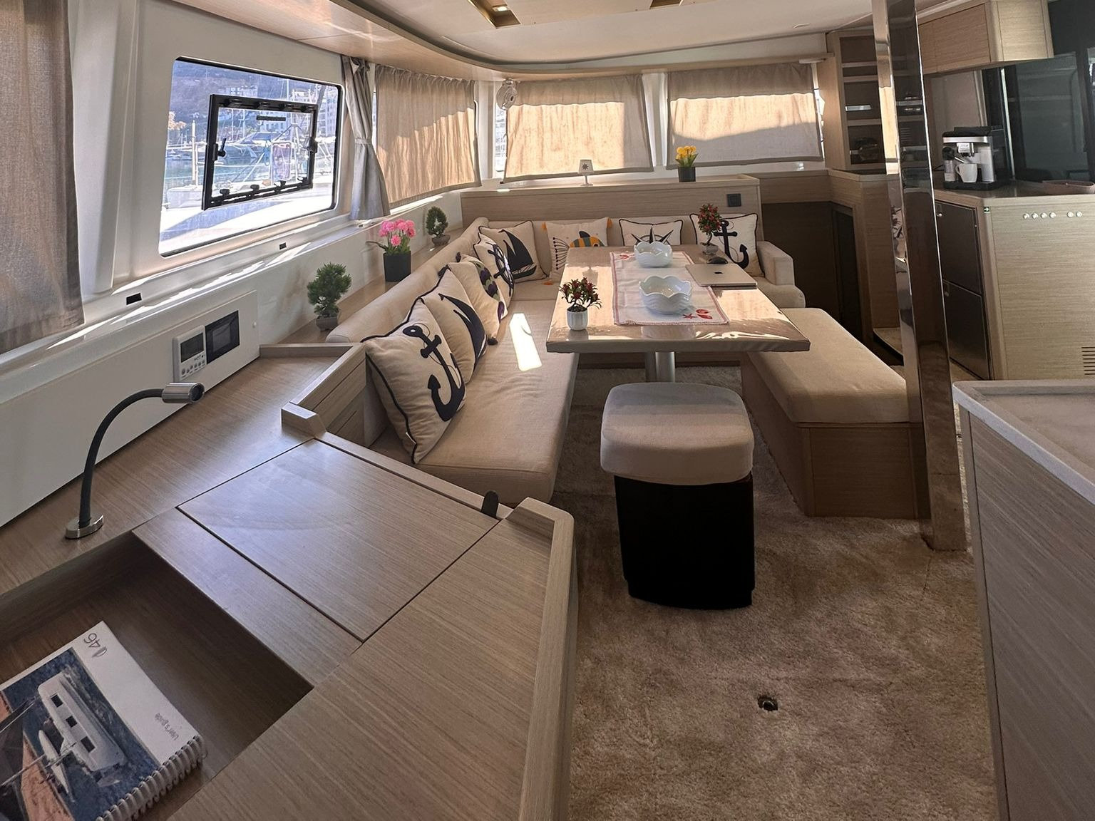 Lagoon 46 — photo 18