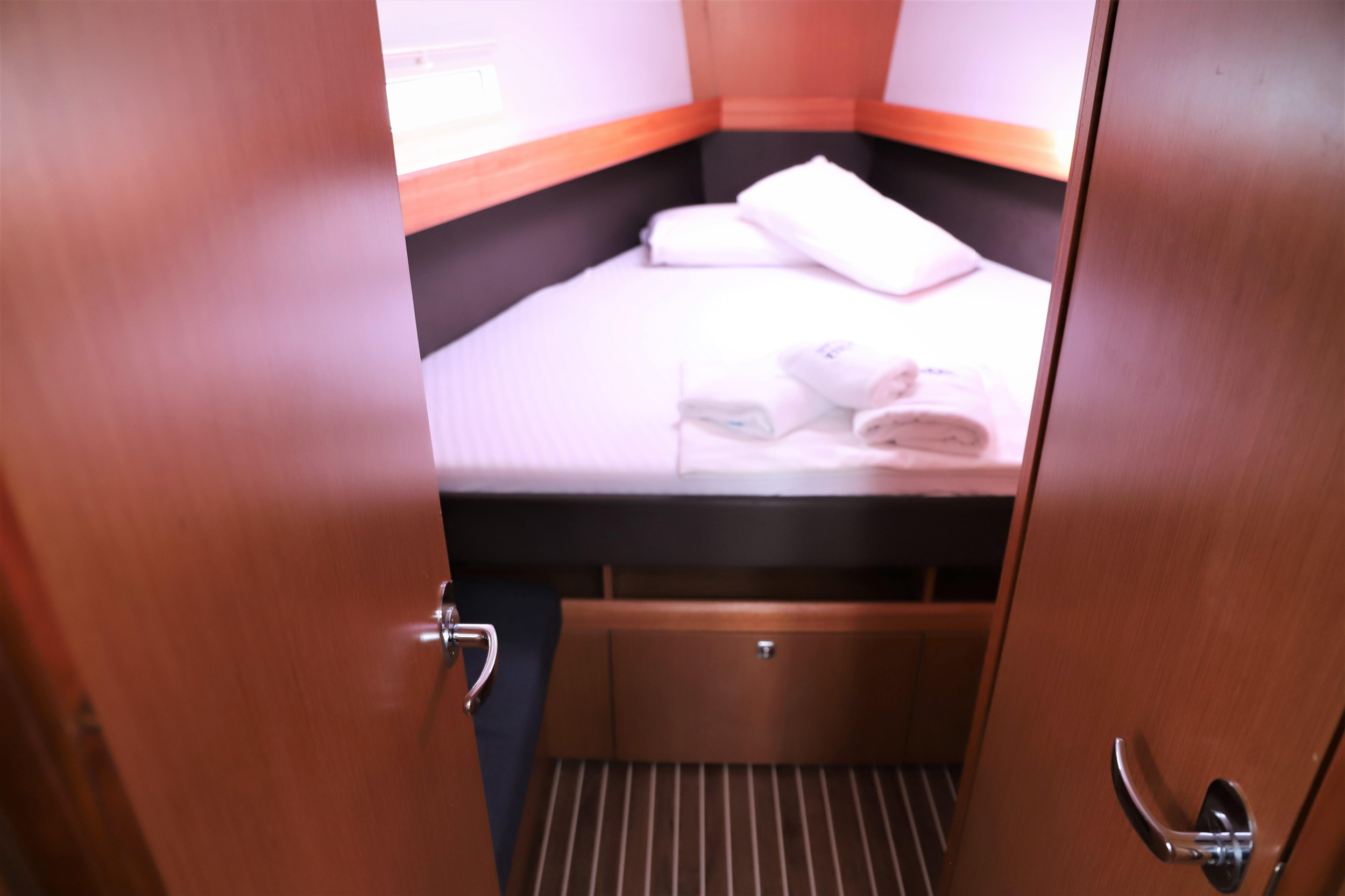 Bavaria Cruiser 41 — photo 2