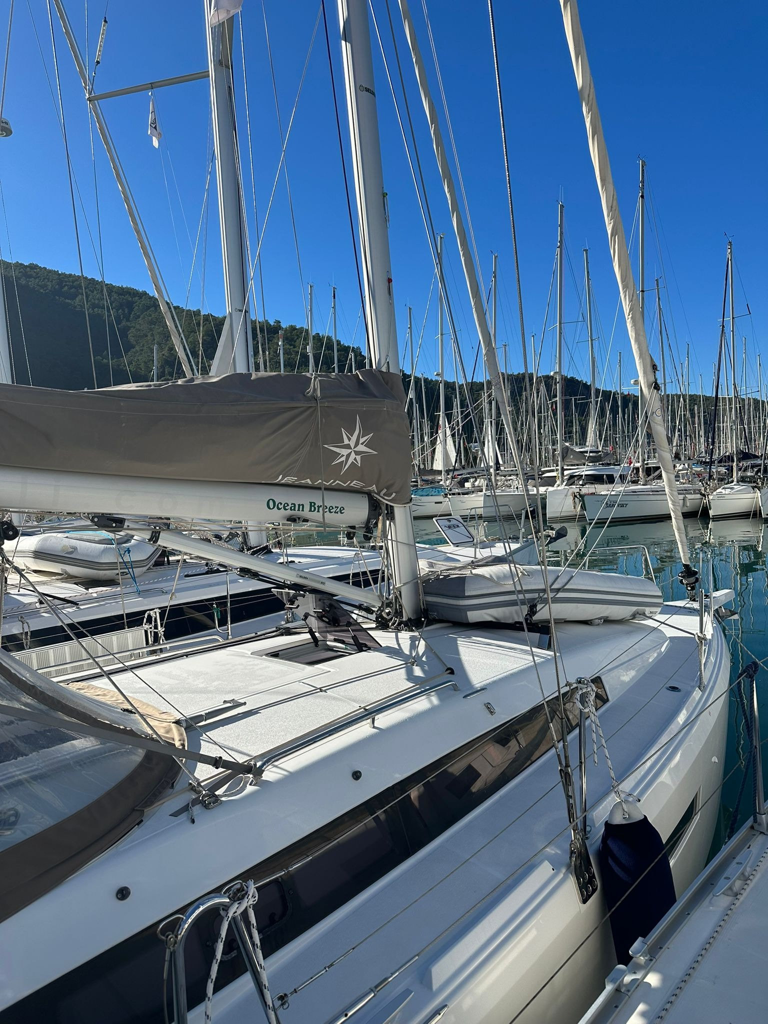 Sun Odyssey 380 — photo 13