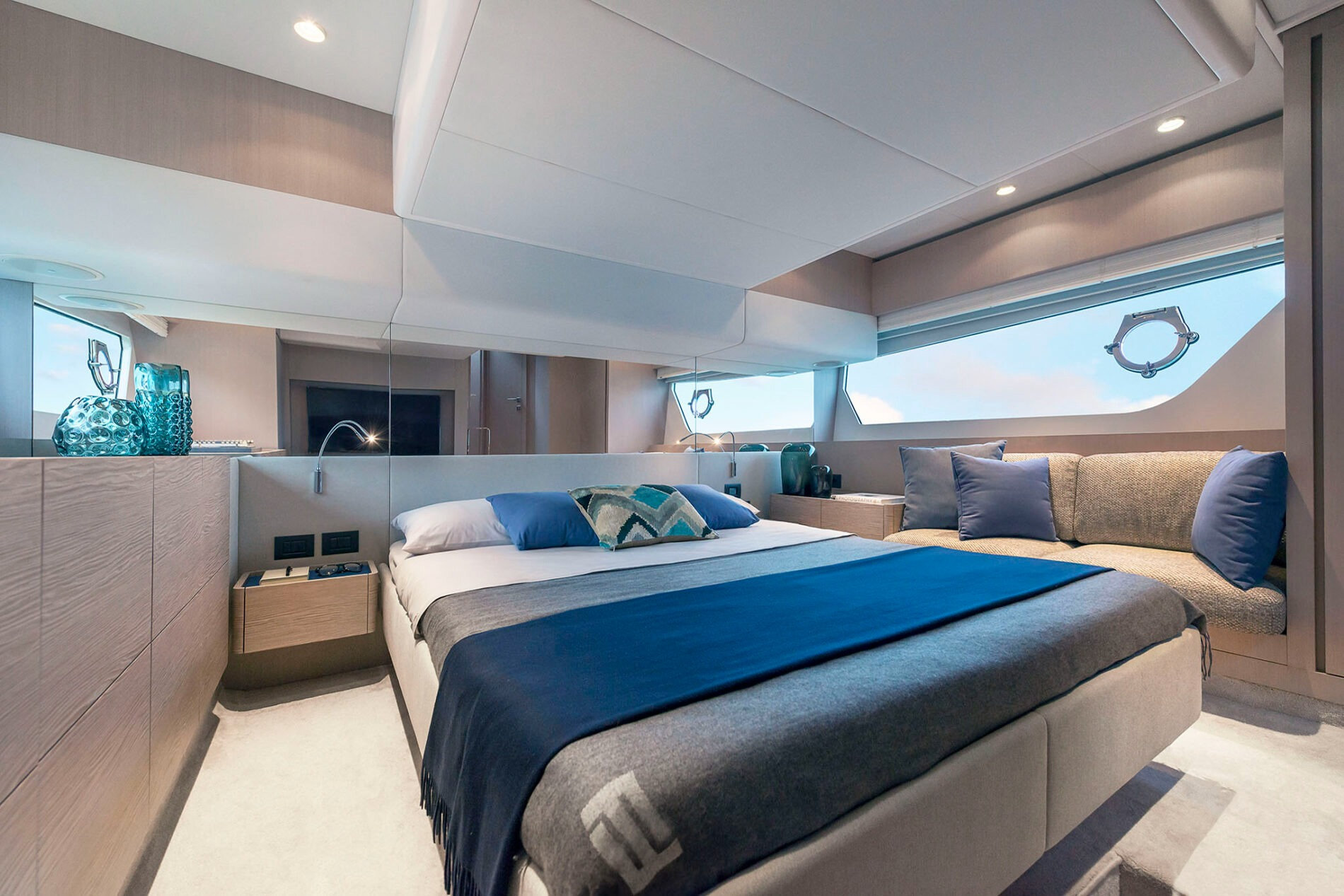 Ferretti 500 Fly — photo 3
