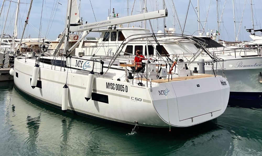 Bavaria C50 — photo 3