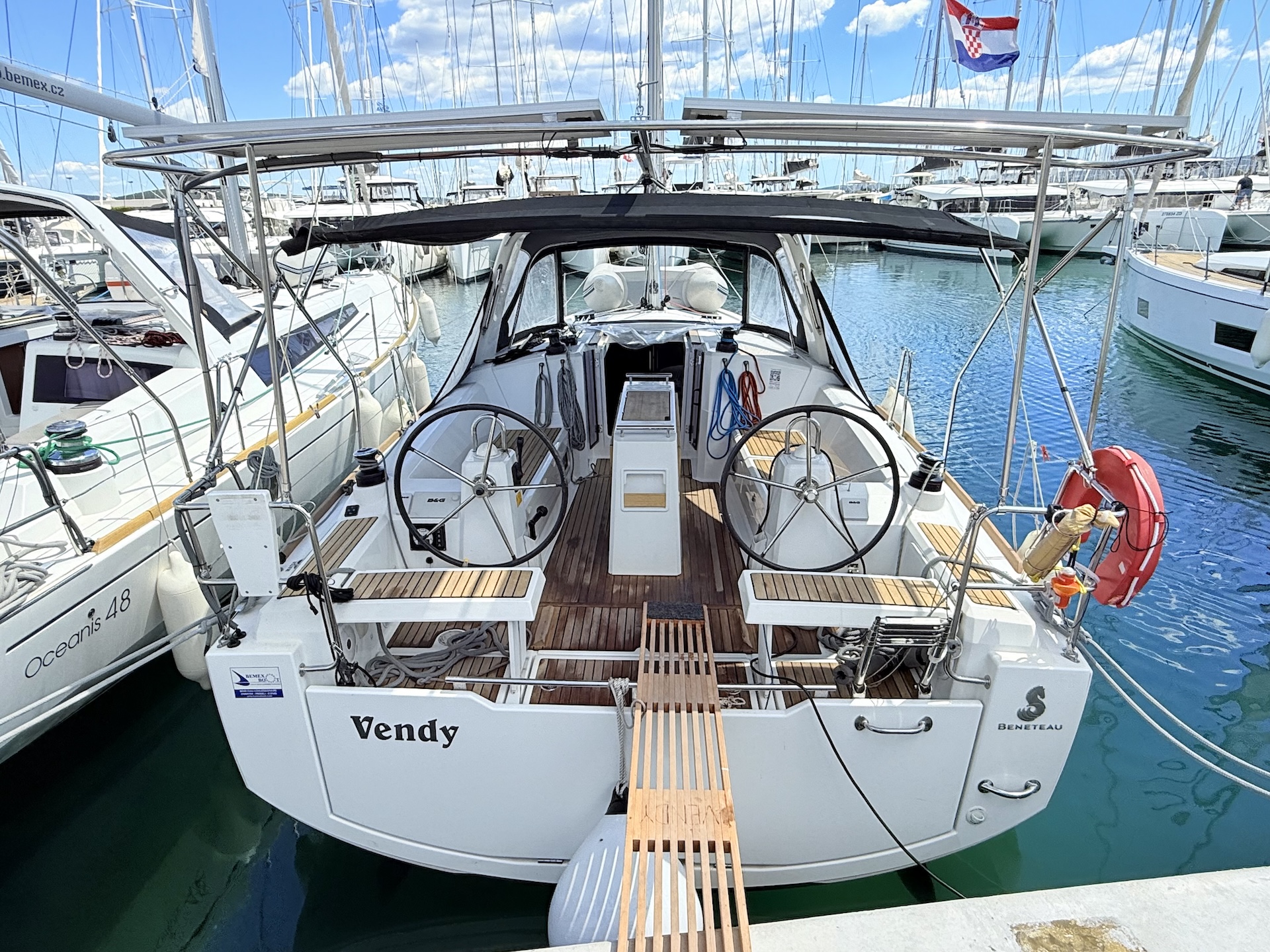 Oceanis 35 — photo 13