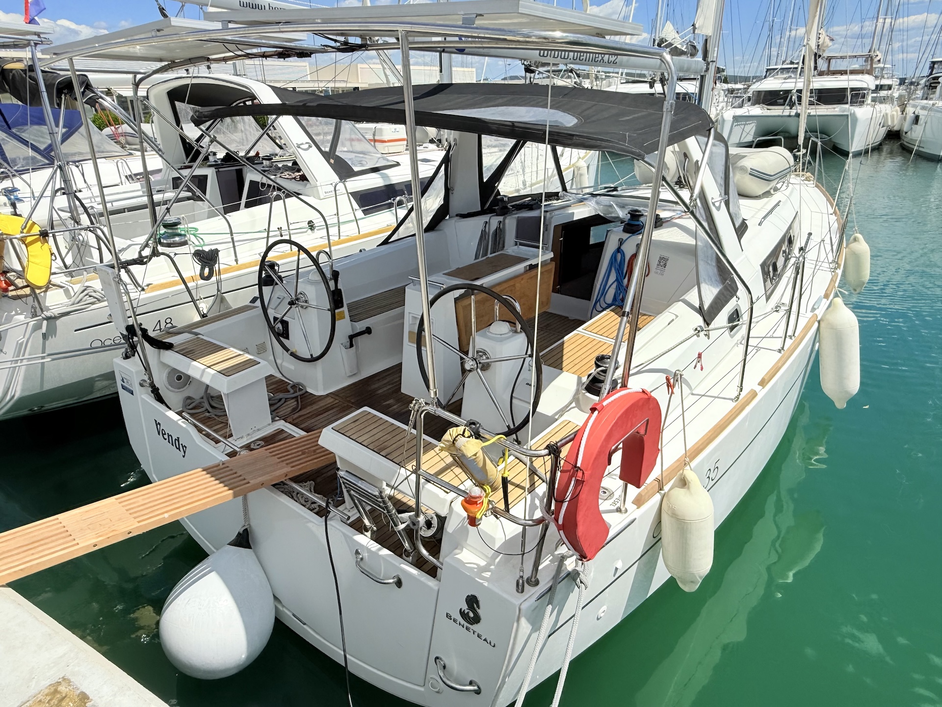 Oceanis 35 — photo 3