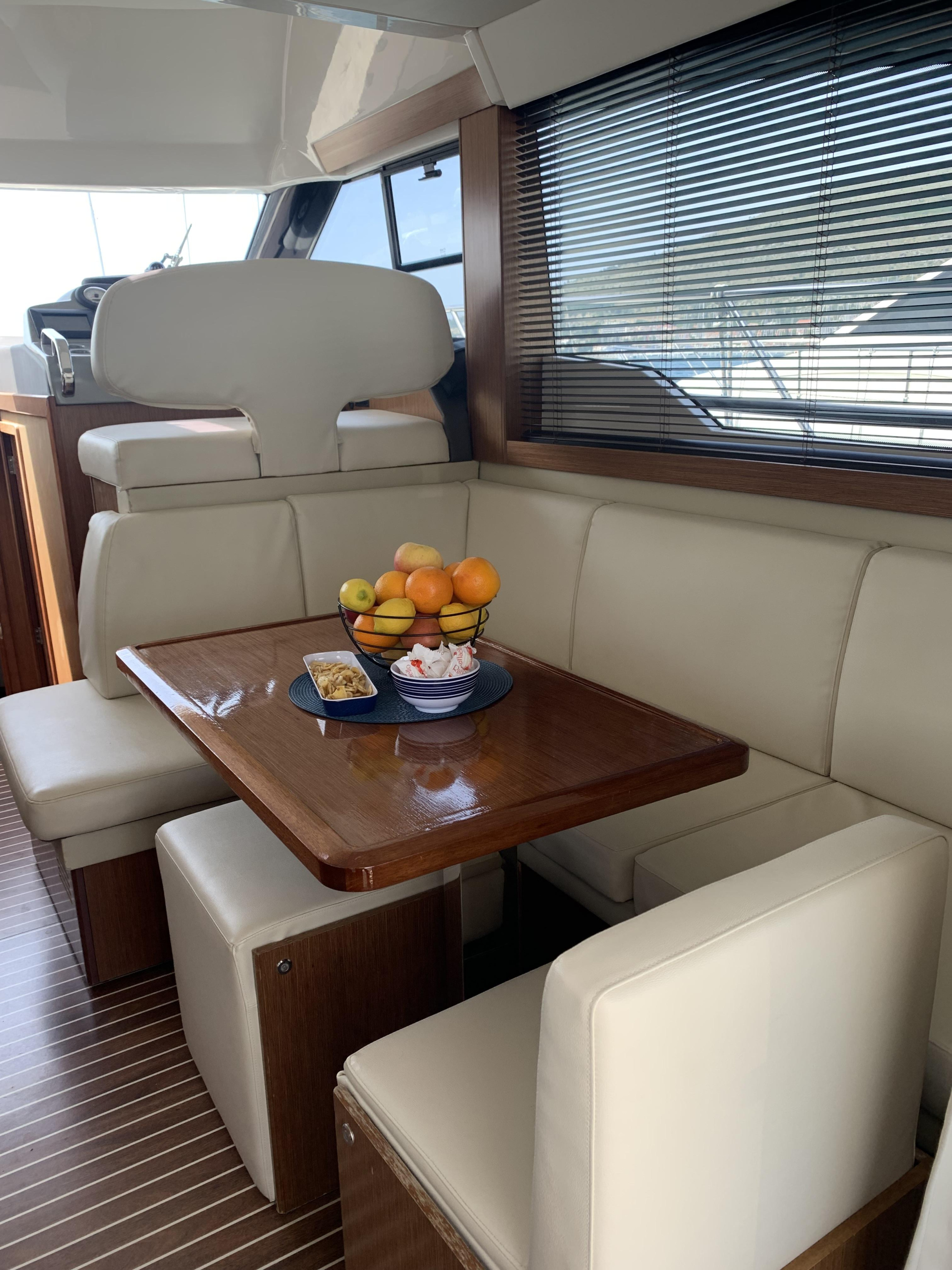 Bavaria Virtess 420 Fly — photo 12