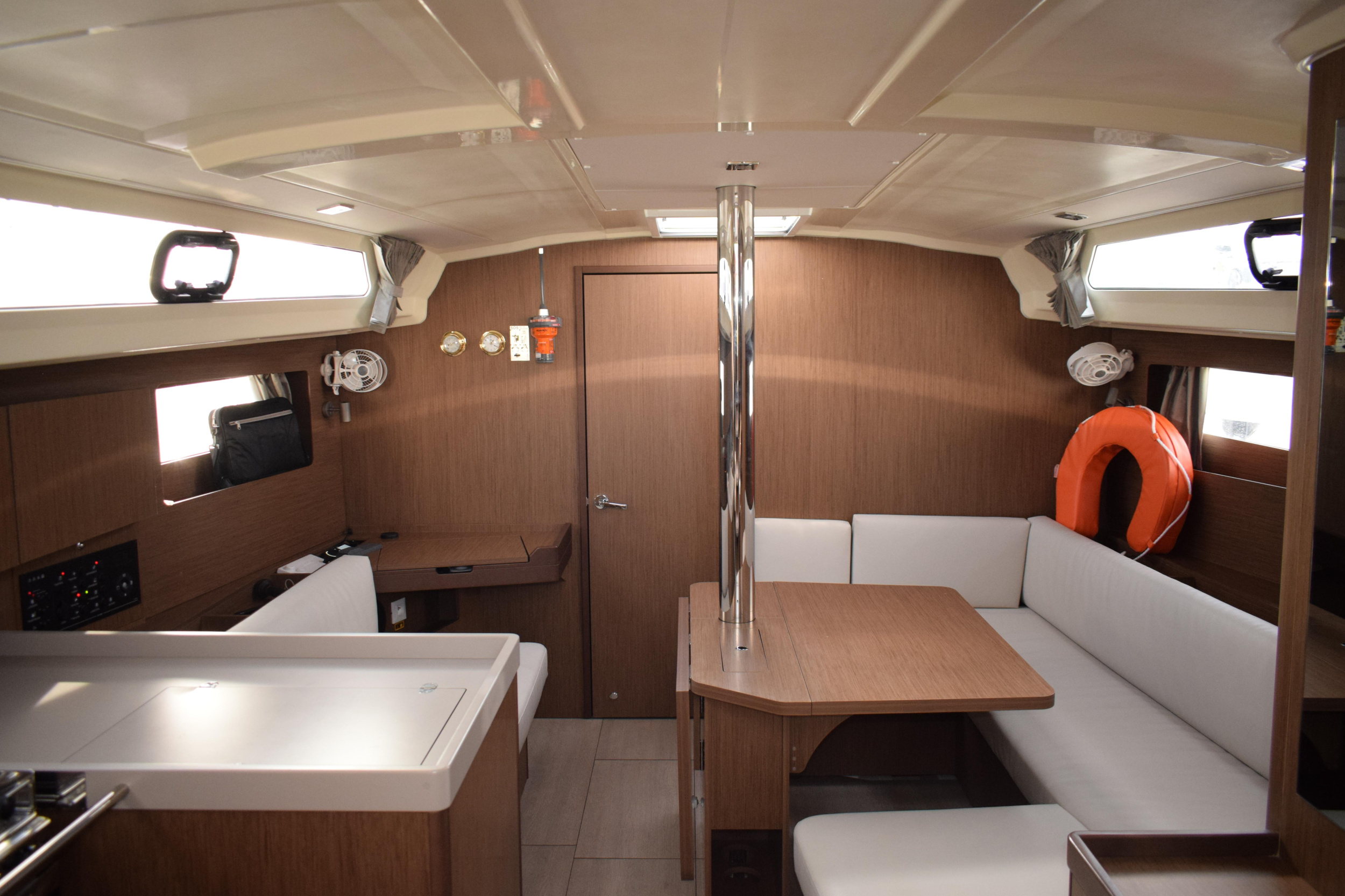 Oceanis 41.1 — photo 17