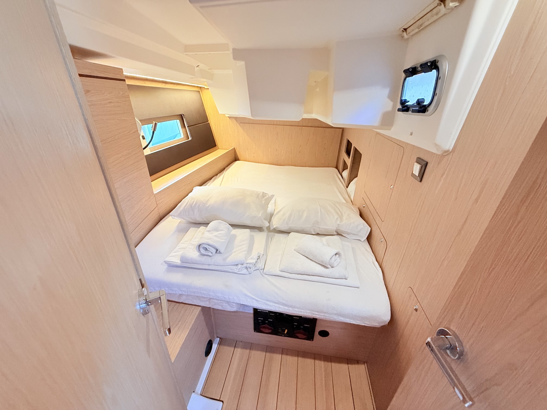 Oceanis 46.1 — photo 15