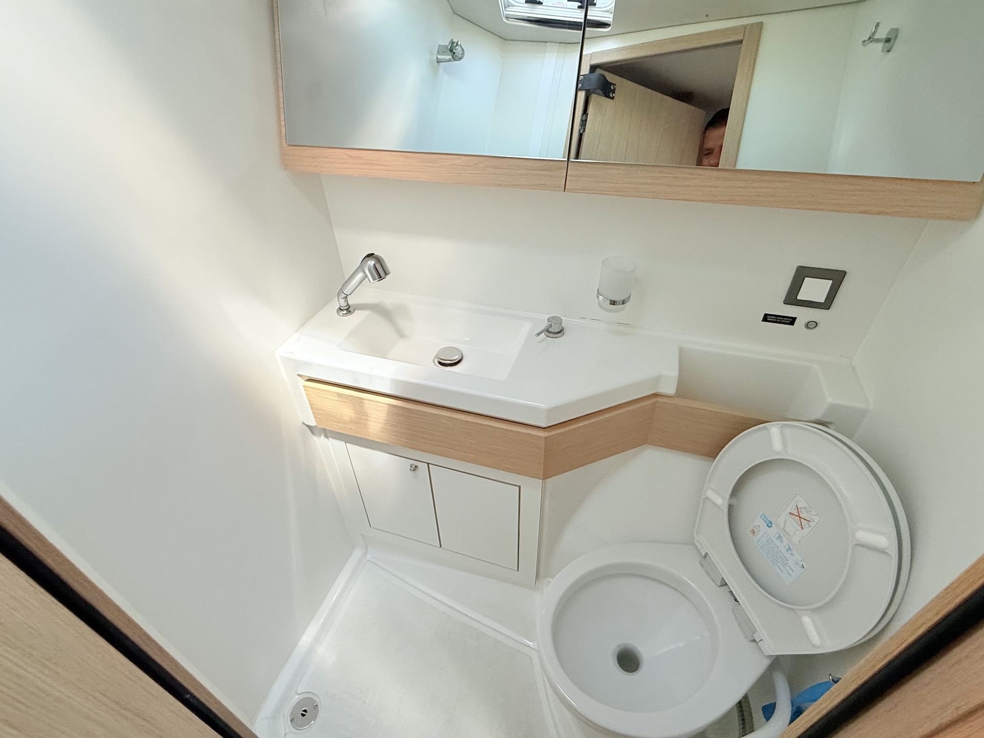 Oceanis 46.1 — photo 9
