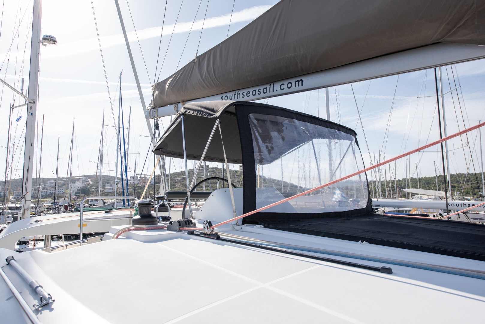 Lagoon 450 Fly — photo 12
