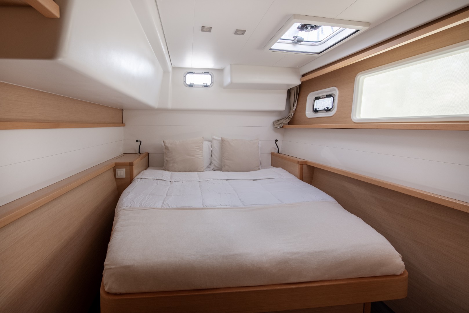 Lagoon 450 Fly — photo 17