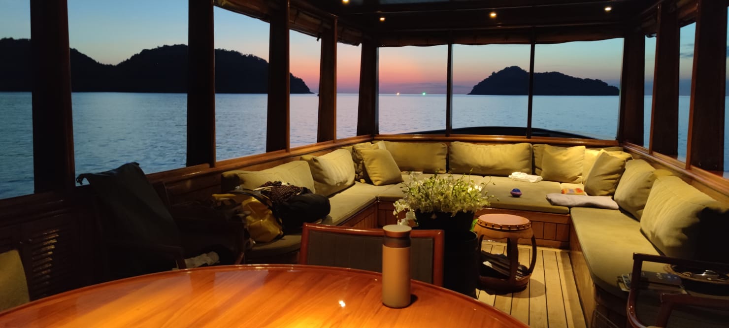 Motoryacht Maha Bhetra — photo 24