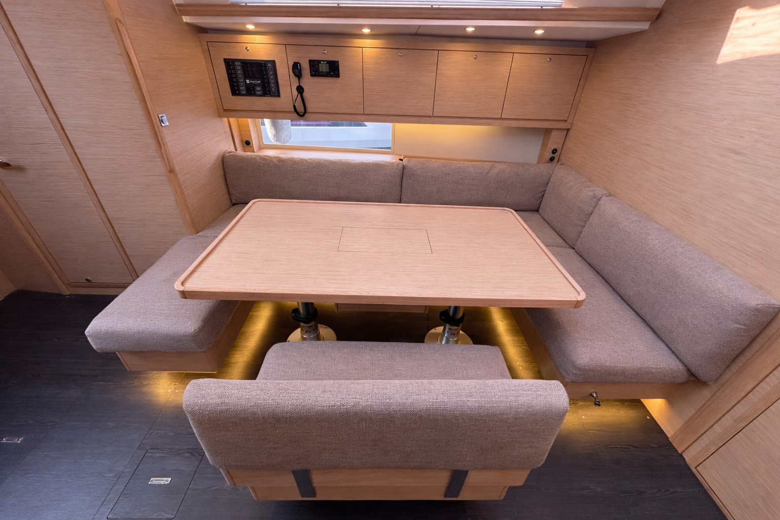 Dufour 470 — photo 11