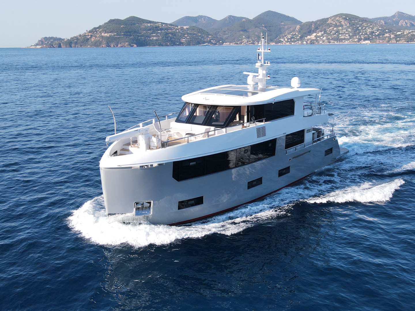 Aegean Explorer M26 — photo 1