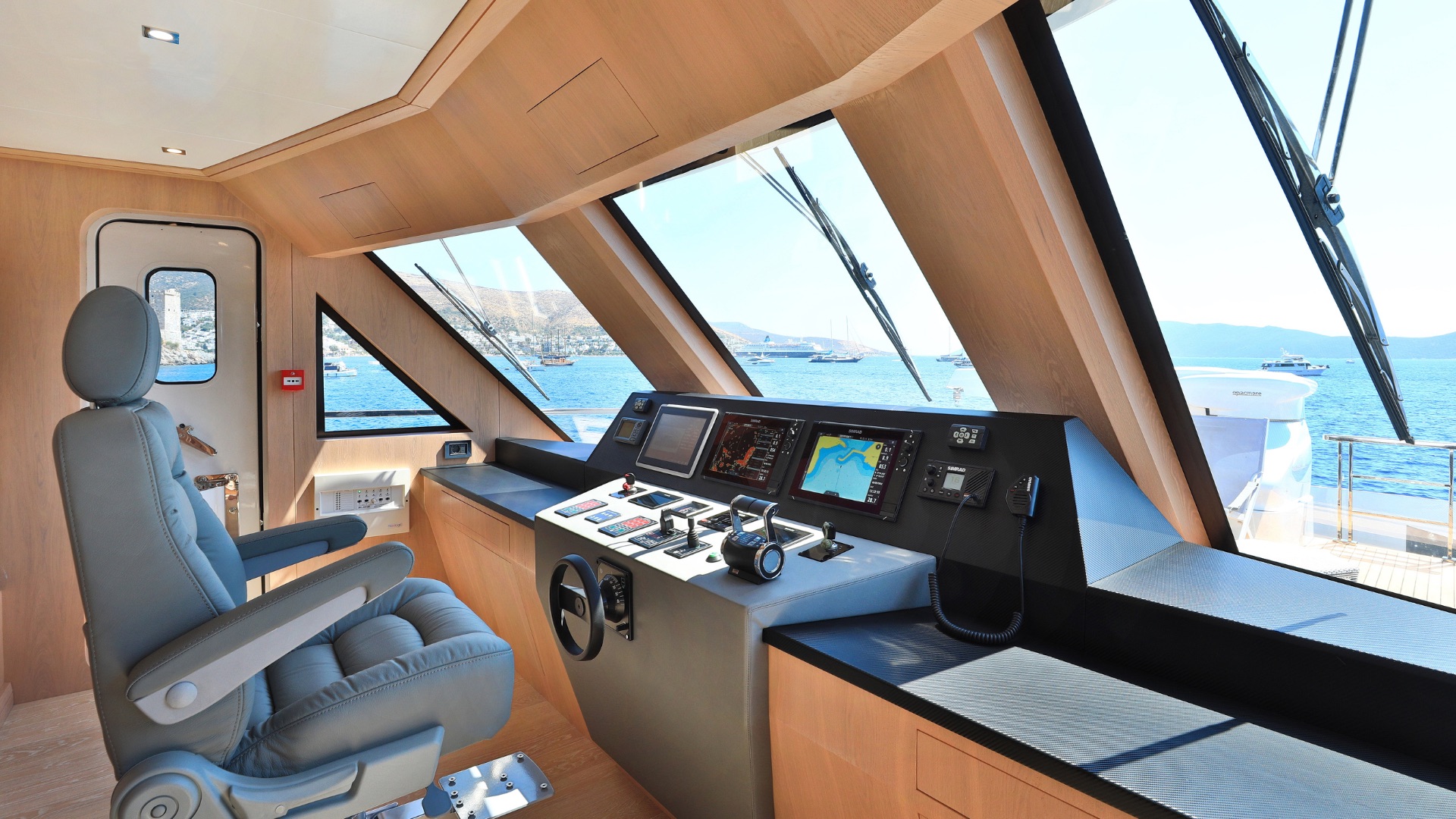Aegean Explorer M26 — photo 21