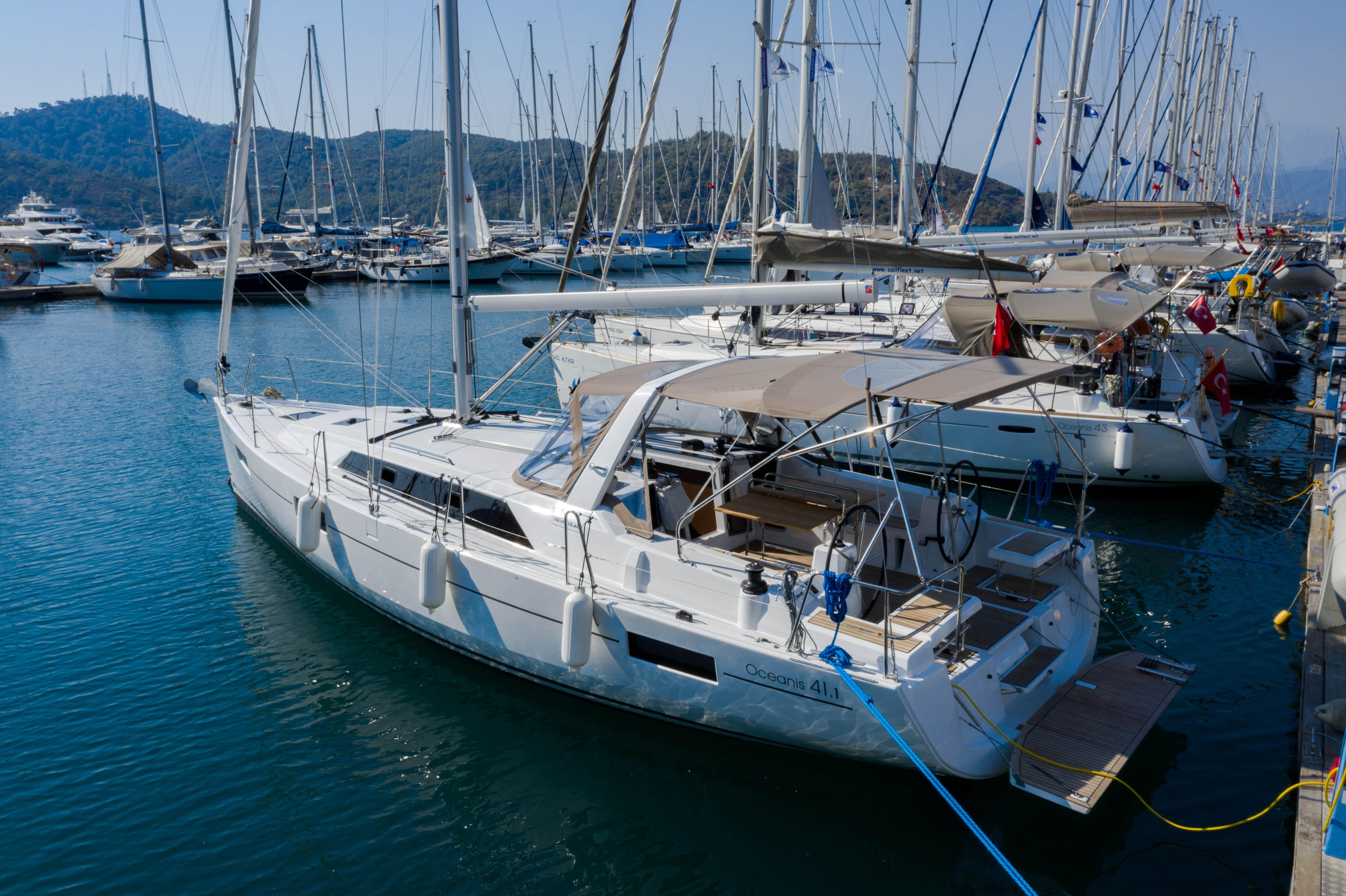 Oceanis 41.1 — photo 12