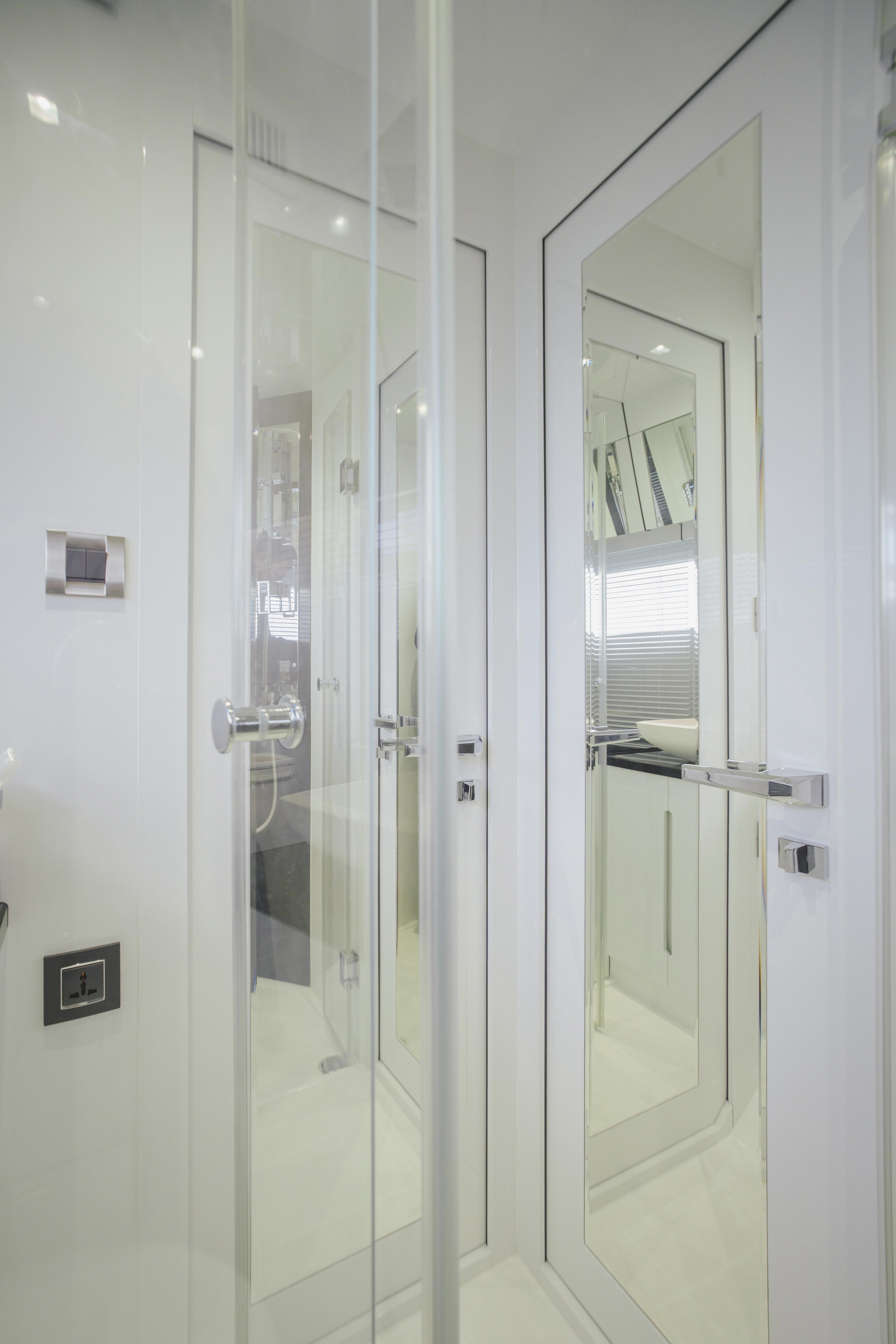 Galeon 500 Fly — photo 10