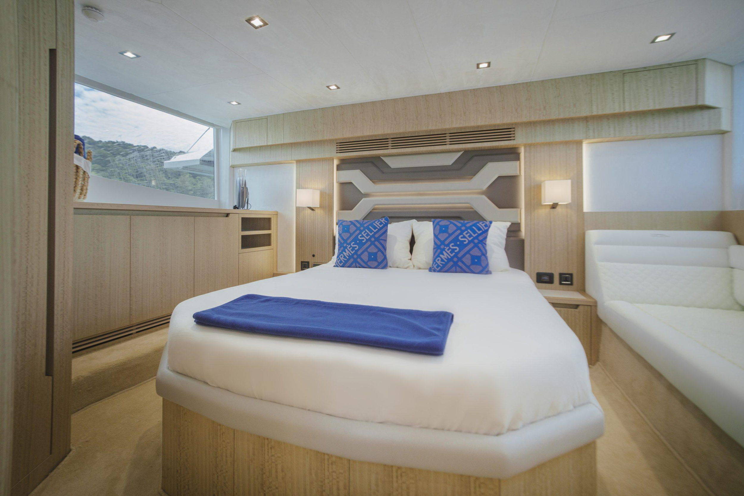 Galeon 500 Fly — photo 20