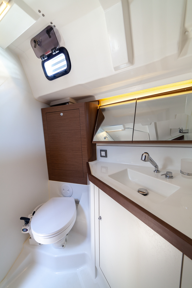 Oceanis 46.1 — photo 18