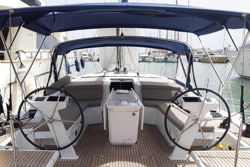 Oceanis 46.1 — photo 13