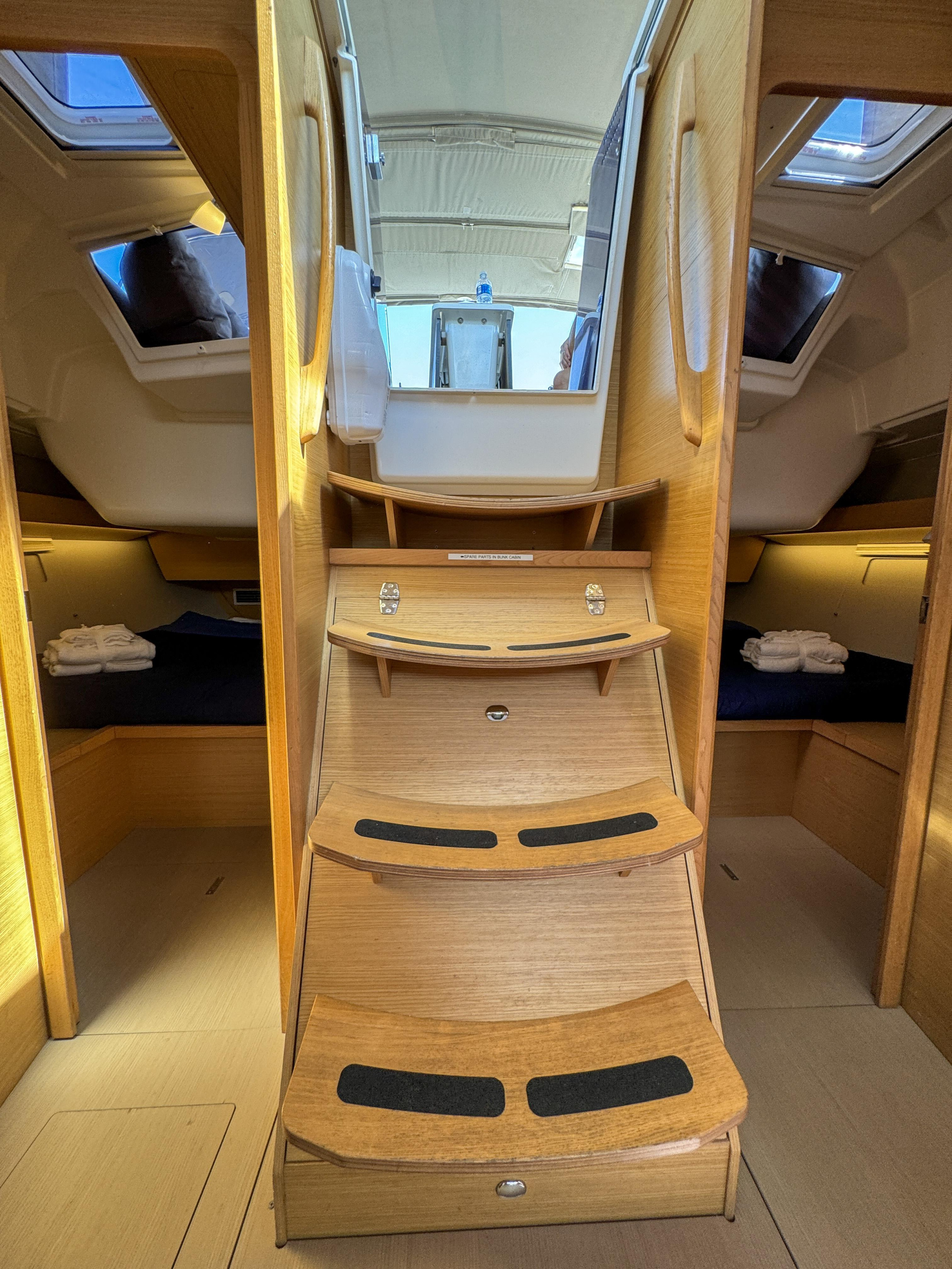 Dufour 430 — photo 17