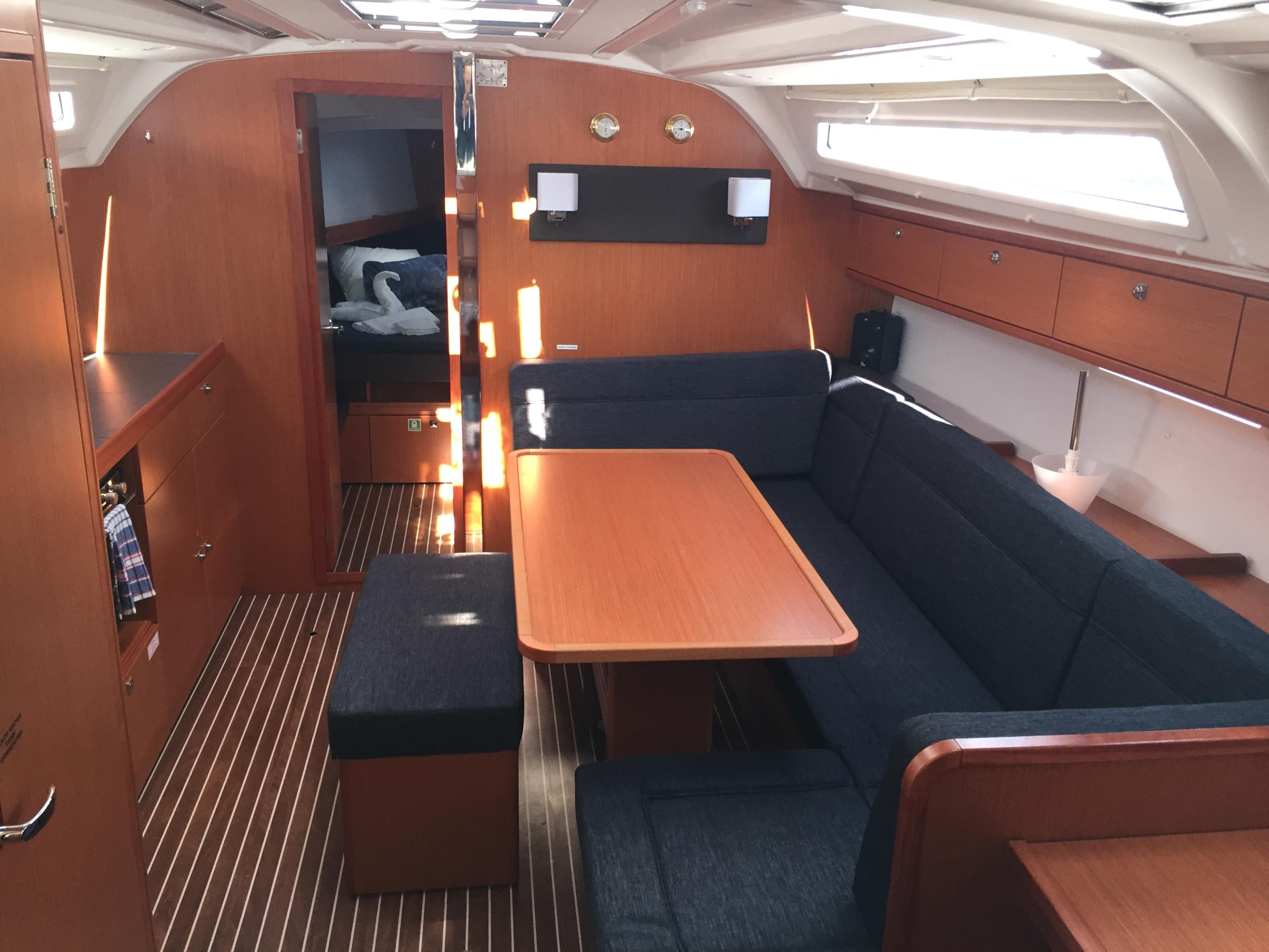 Bavaria Cruiser 41 — photo 3